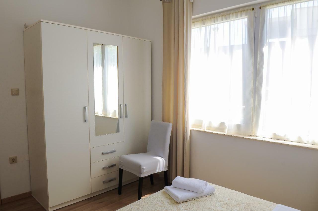 Apartment Neva Split Buitenkant foto